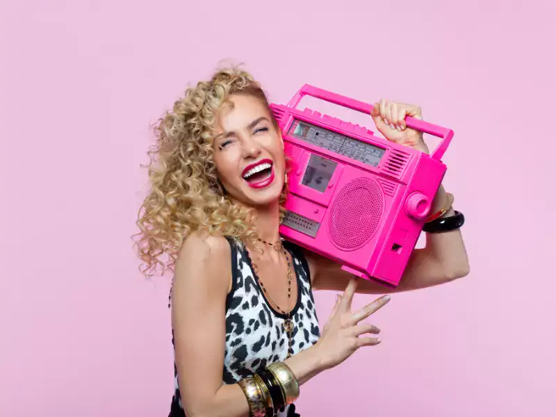 Escuchar música de los 80